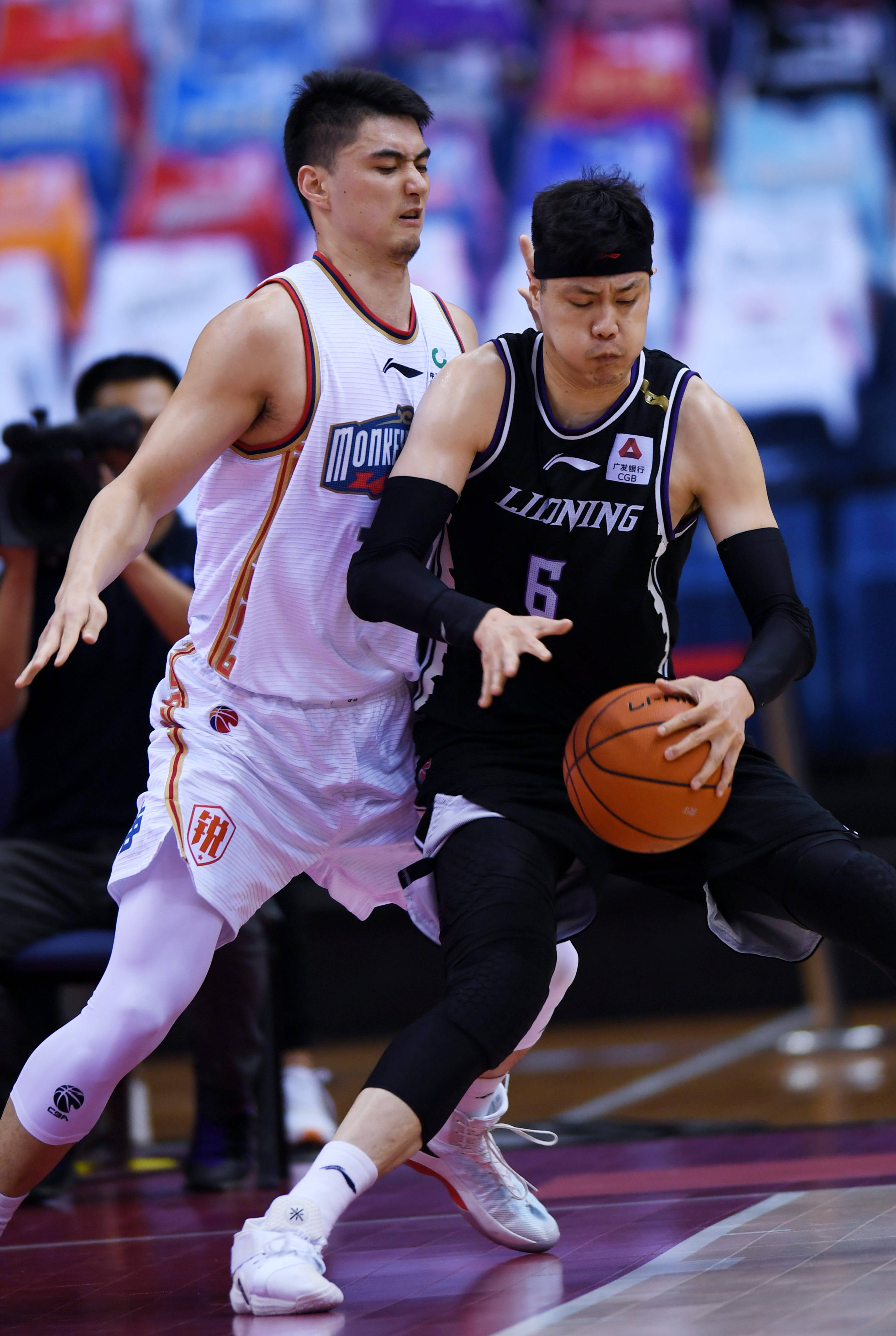 浙江队利用 浙江队利用