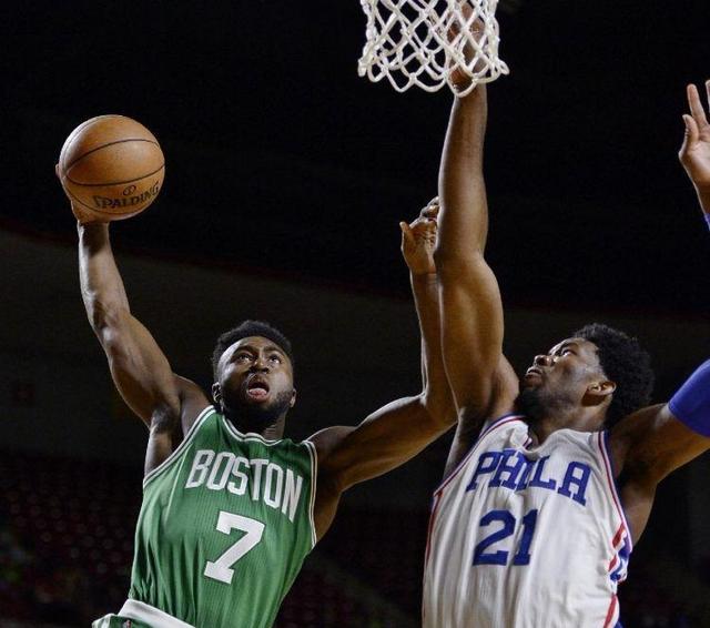 逼对手做难 逼对手做难