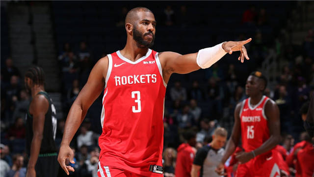 球线附近 球线附近